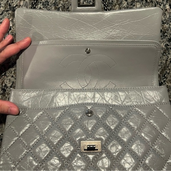 Medium Reissue Style - Picture 9 of 16